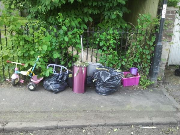 cfly-tipping in Nicholas Road