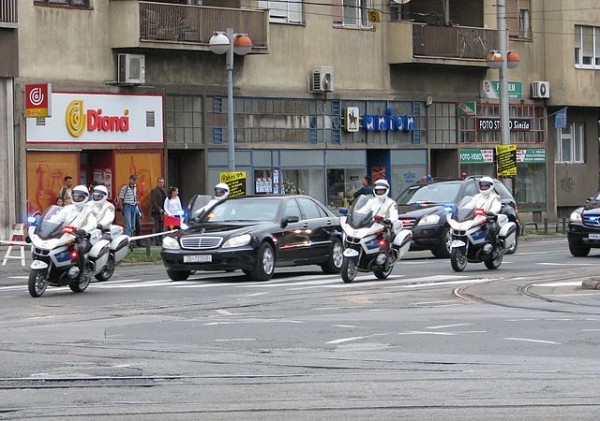Hu Jintao motorcade Croatia 2009